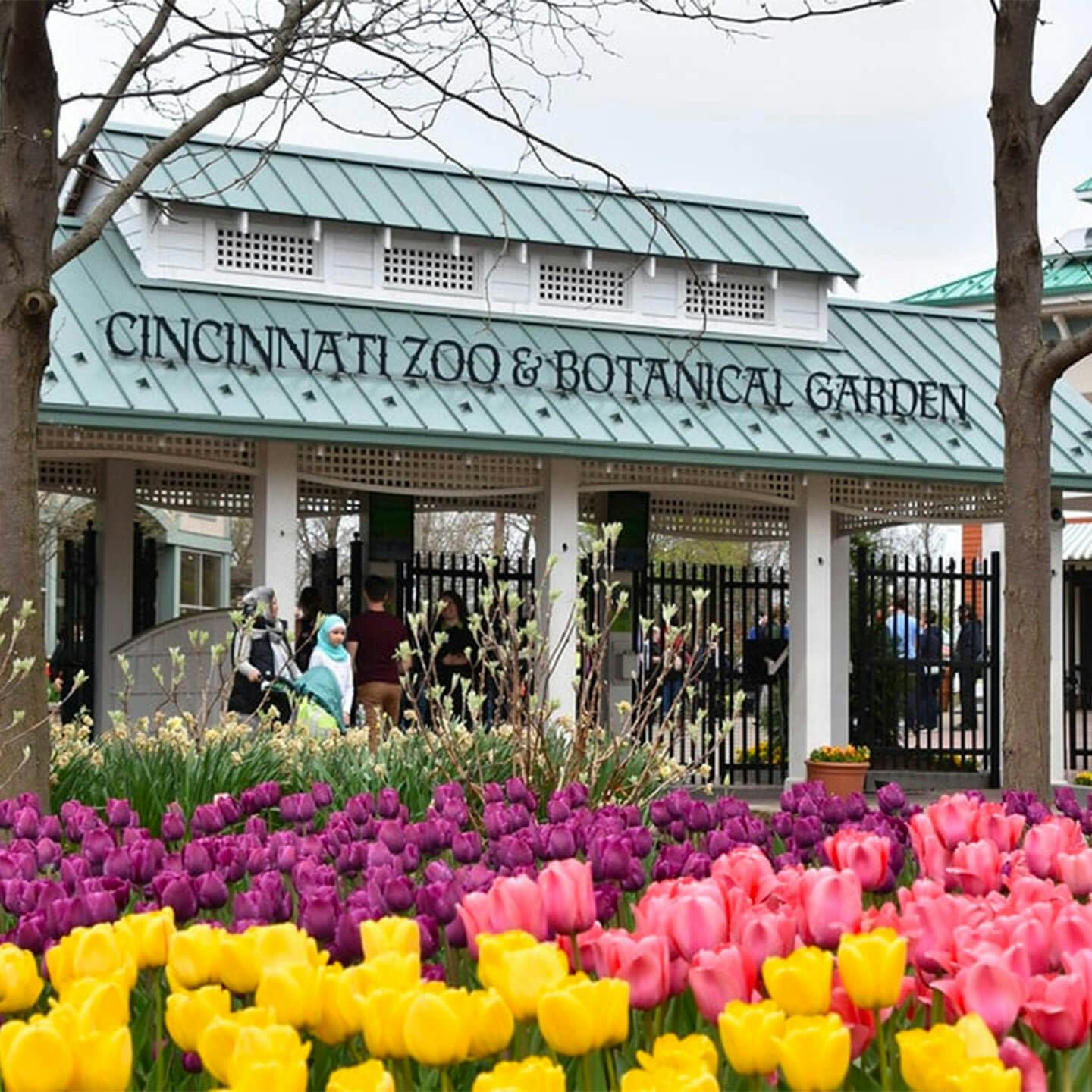 Cincinnati Zoo and Botanical Garden's entrance