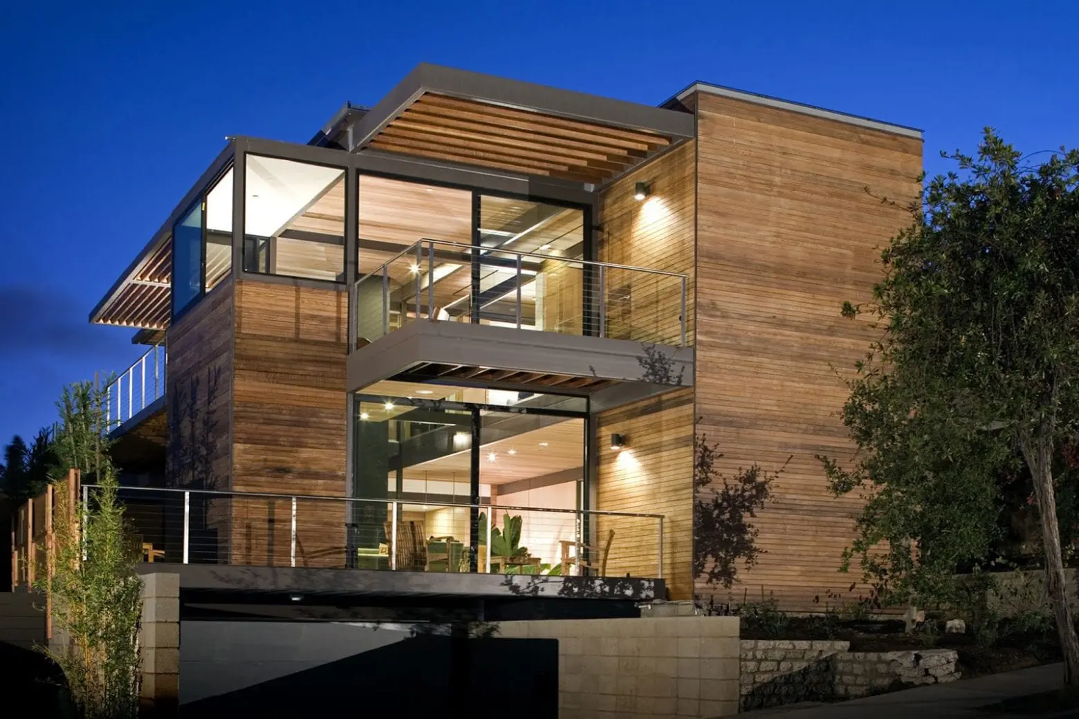 5 Gorgeous Luxury Modern Home Designs